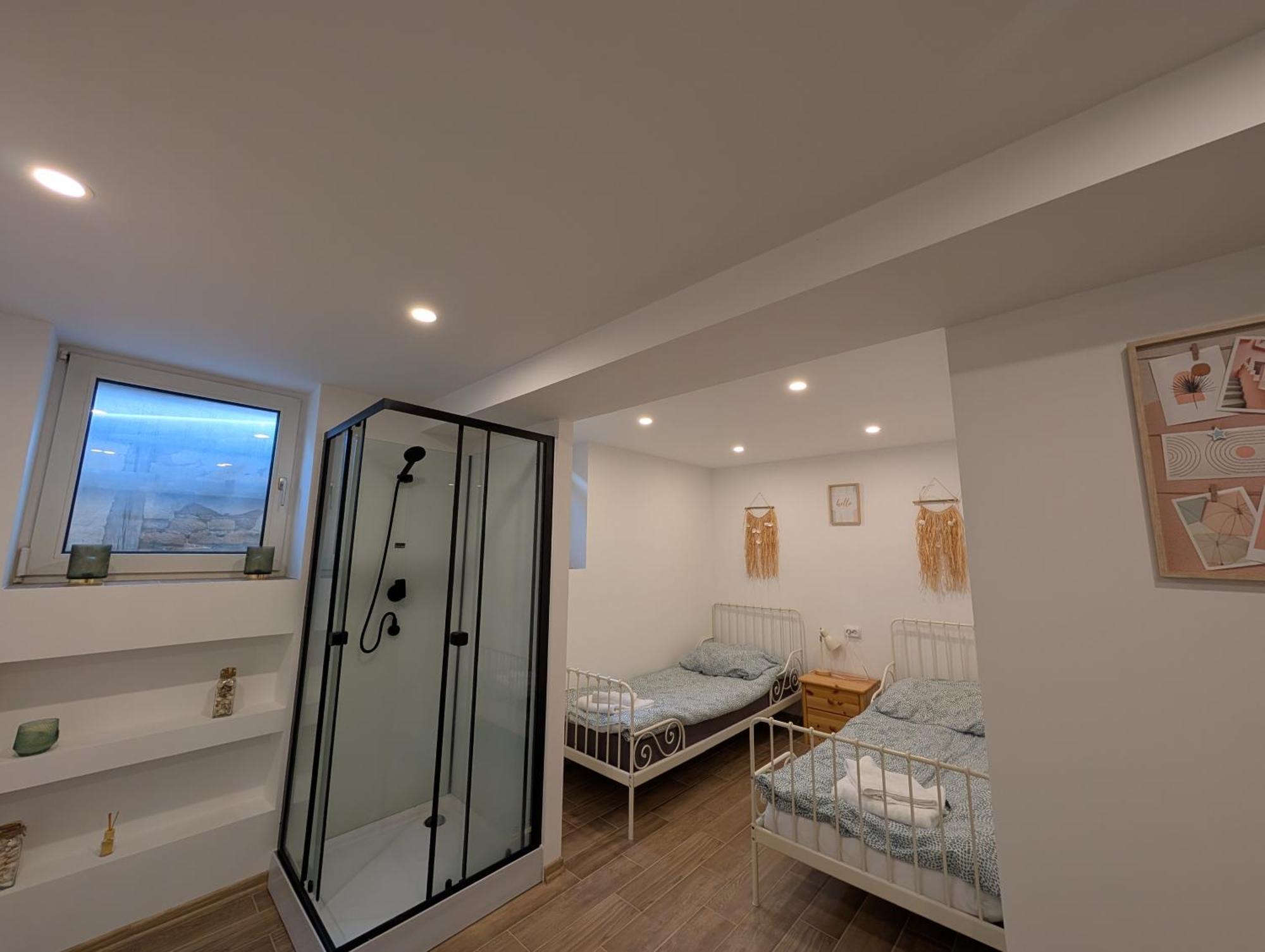 Pension Neue Linde Alsfeld Exterior photo